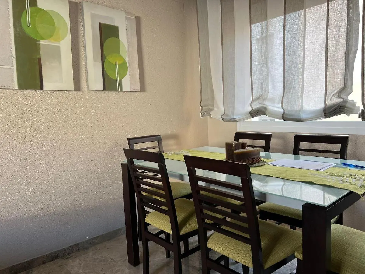 Apartamento Piso familiar con perfecta ubicación Córdoba España